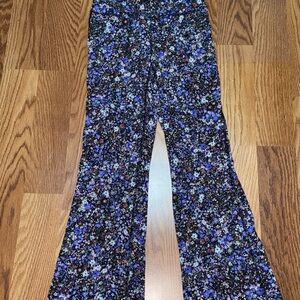 Lululemon Vibrant Floral Leggings